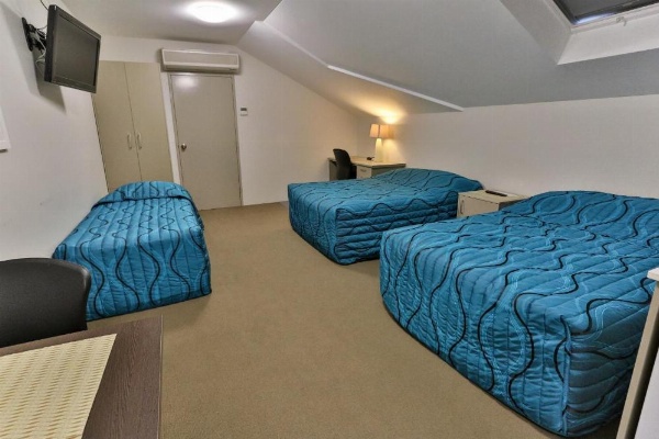 Strathfield Executive Accommodation image 15