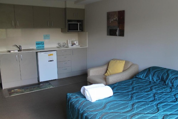 Strathfield Executive Accommodation image 9